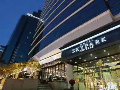 Skypark Central Myeongdong - 20
