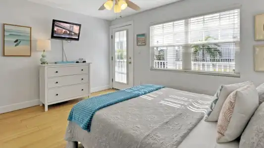 Coconut Inn - 186