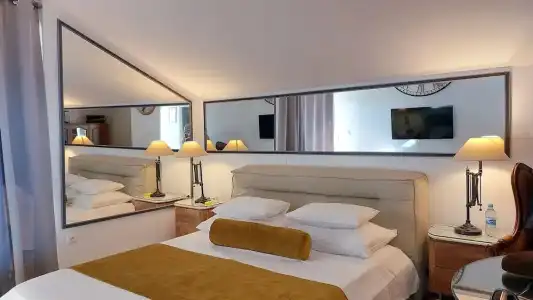 Refresh Boutique Apartments - 87