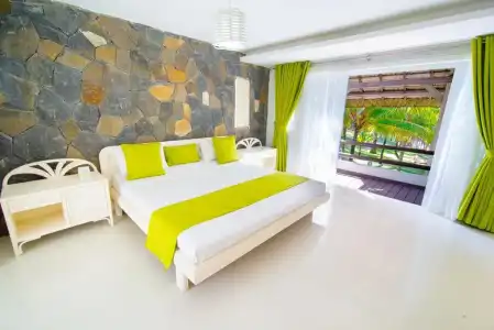 Le Surcouf & Spa - 9