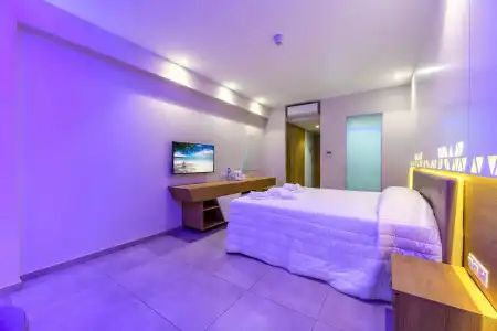 Tasia Maris Seasons - Adults Only - 2