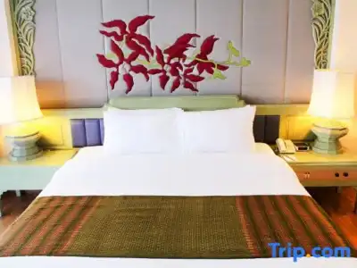 Chiang Mai Orchid - 122