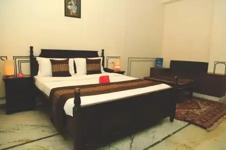 Raghuraj Palace - 45