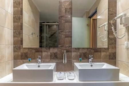 Agrelli & Suites - 119
