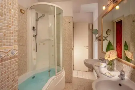 Residenza Canova Tadolini Luxury Rooms & Suites - 13
