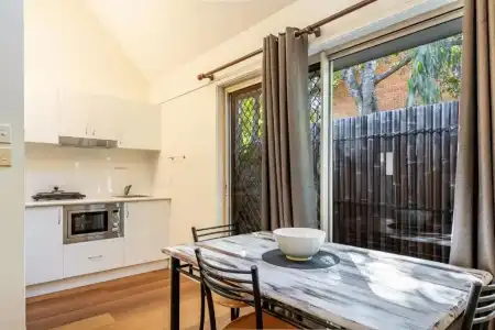 Byron Central Apartments - 47