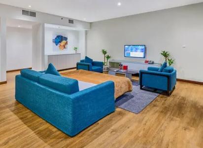 Ramada & Suites by Wyndham Dubai JBR - 76