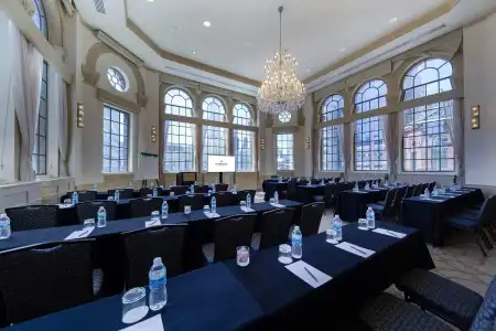 Warwick Allerton - Chicago - 11