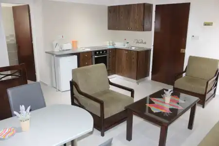 Petsas Apartments & Tavern - 57