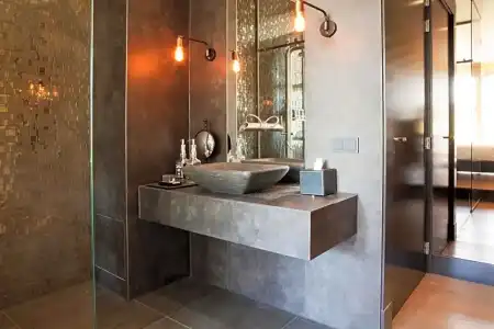 Manzo's Suites - 24