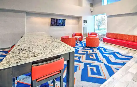 Hampton Inn by Hilton Ottawa - 11