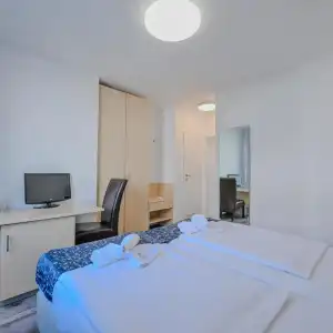 Münchner Hof - 47
