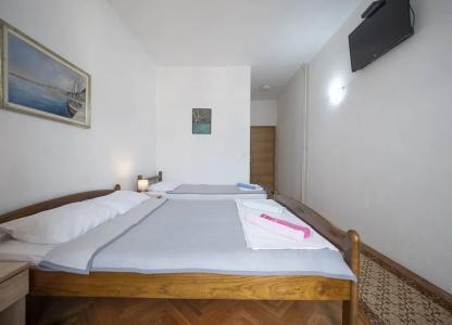 Madra Rooms and Apartments - 21