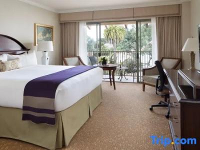 Monterey Plaza and Spa - 37