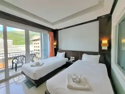 77 Patong & Spa - 122