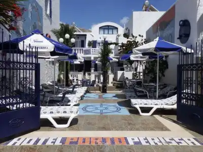 Porto Perissa - 16