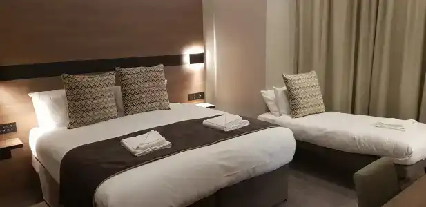 Merit Kensington - 4