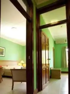 Gregoire's Apartments - 2