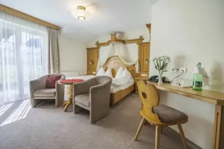 Hotel - 19