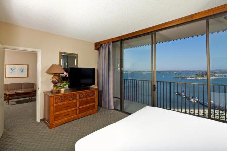 Catamaran Resort and Spa - 4