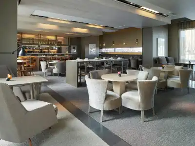 AC Sants by Marriott - 14