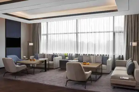 Shanghai Marriott Kangqiao - 52