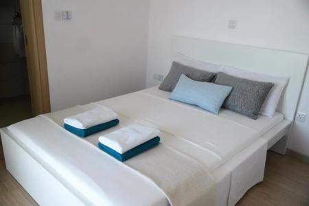 Eden Beach Apartments - 304