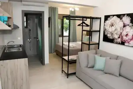 Theano Luxury Suites - 63
