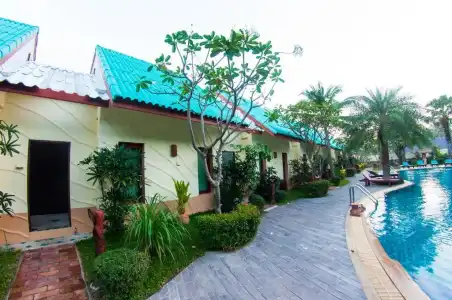 The Green Beach Resort - 74