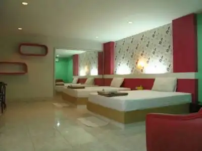 Sabai Sabai - 2