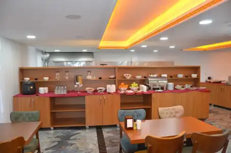 Piyes Otel - 32