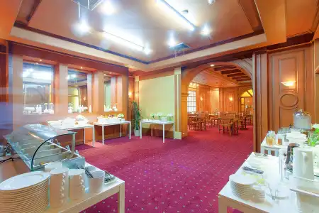 The Victory Executive Residences - 24