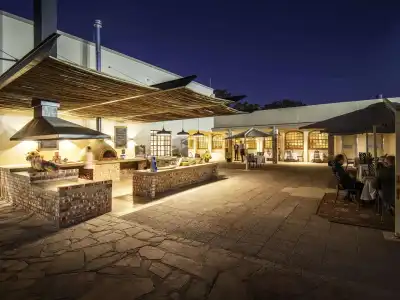 Mövenpick - 21