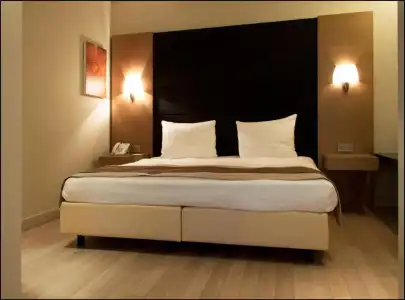 B-ApartMontgomery - 5