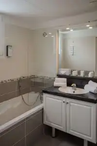 Tulip Inn Honfleur - Residence - 59