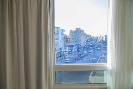 Redcon Suites - 158