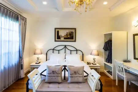 Merchant Villa - 83