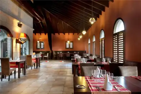 Grand Palladium Palace Resort Spa & Casino - 38