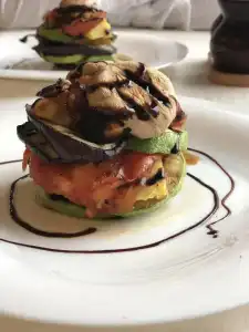 Ambra Boutique & Bistro - 11