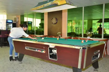 Pars International - 21
