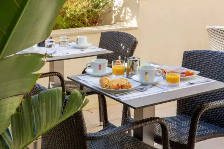 Best Western & SPA Coeur De Cassis - 26