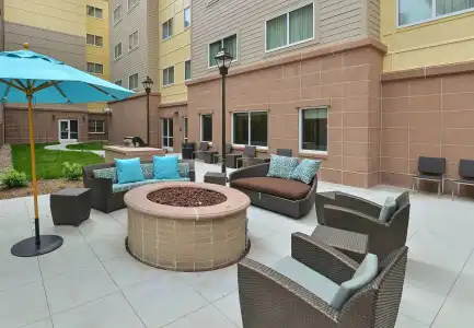 Residence Inn Des Moines Downtown - 24