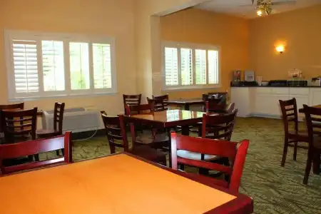 Governors Inn - 17