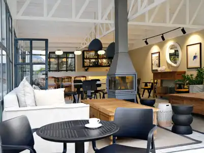 Dorman Suites - 23