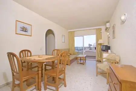 Apartamentos Stella Maris - Marcari SL - 2