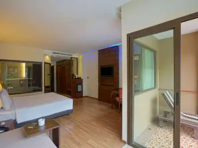 Novotel Phuket Vintage Park Resort - 13