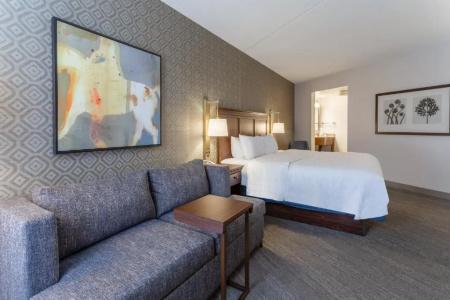 Hampton Inn & Suites Saratoga Springs Downtown - 67