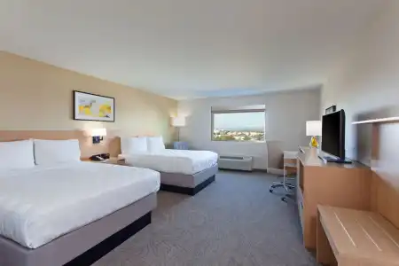 Holiday Inn Los Angeles - LAX Airport by IHG - 31