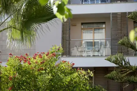 Trendy Side Beach - 1