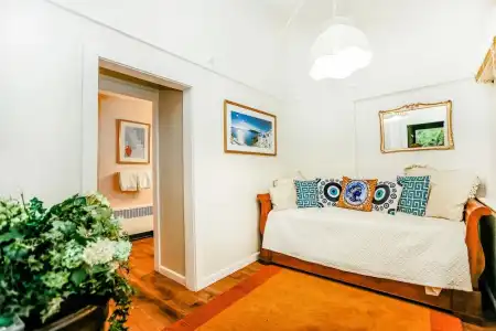 Wilburton Inn - 259